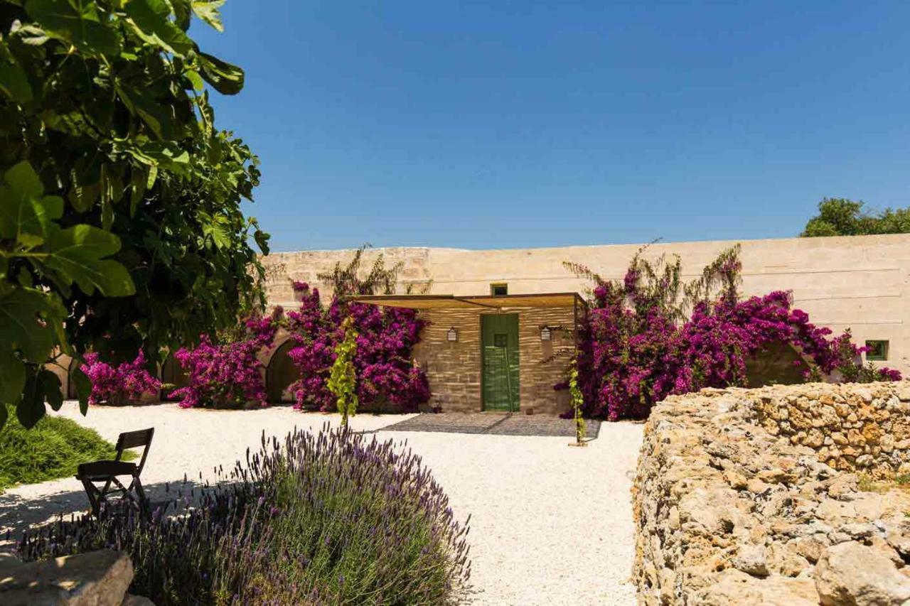 Masseria Celano Grottaglie Eksteriør bilde