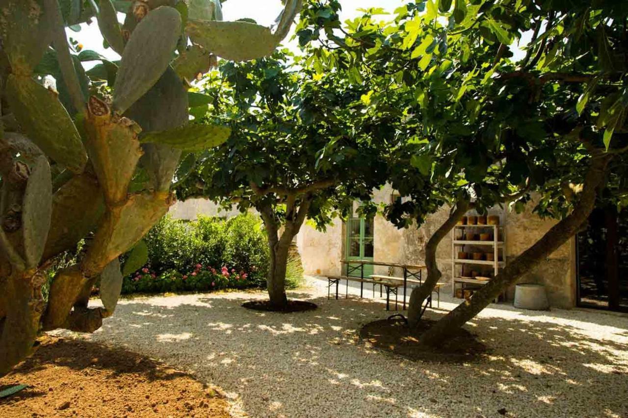 Masseria Celano Grottaglie Eksteriør bilde