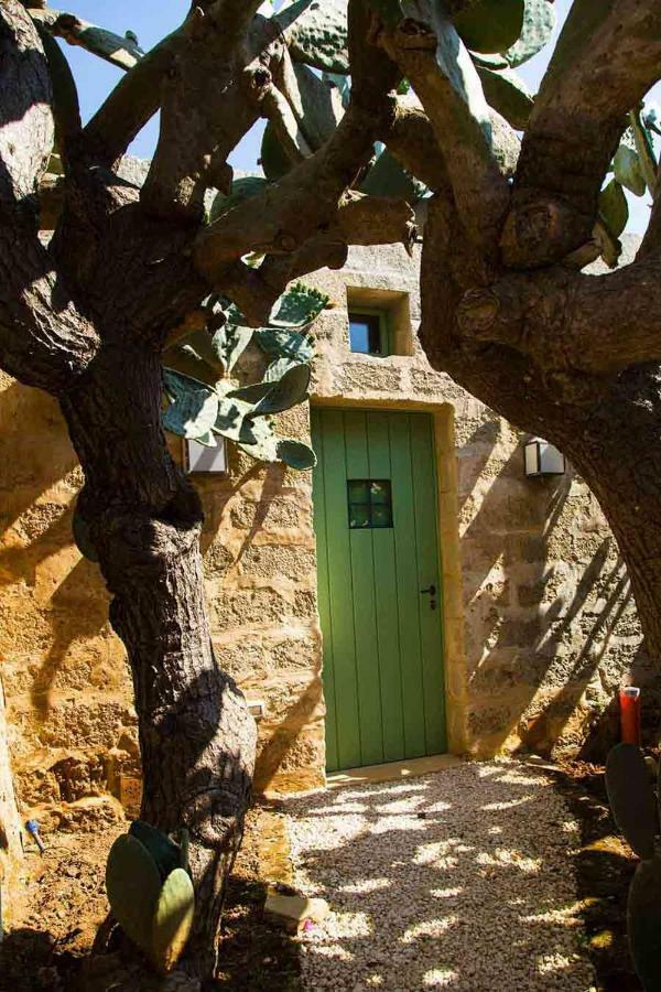 Masseria Celano Grottaglie Eksteriør bilde